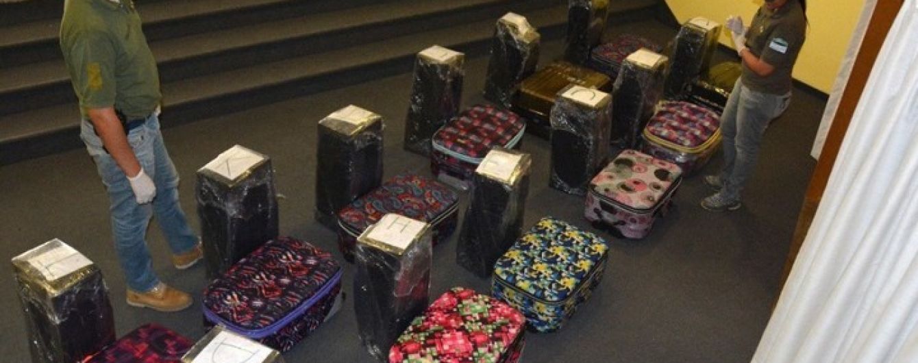 У російському МЗС підтвердили виявлення 400 кг кокаїну у посольстві в Аргентині