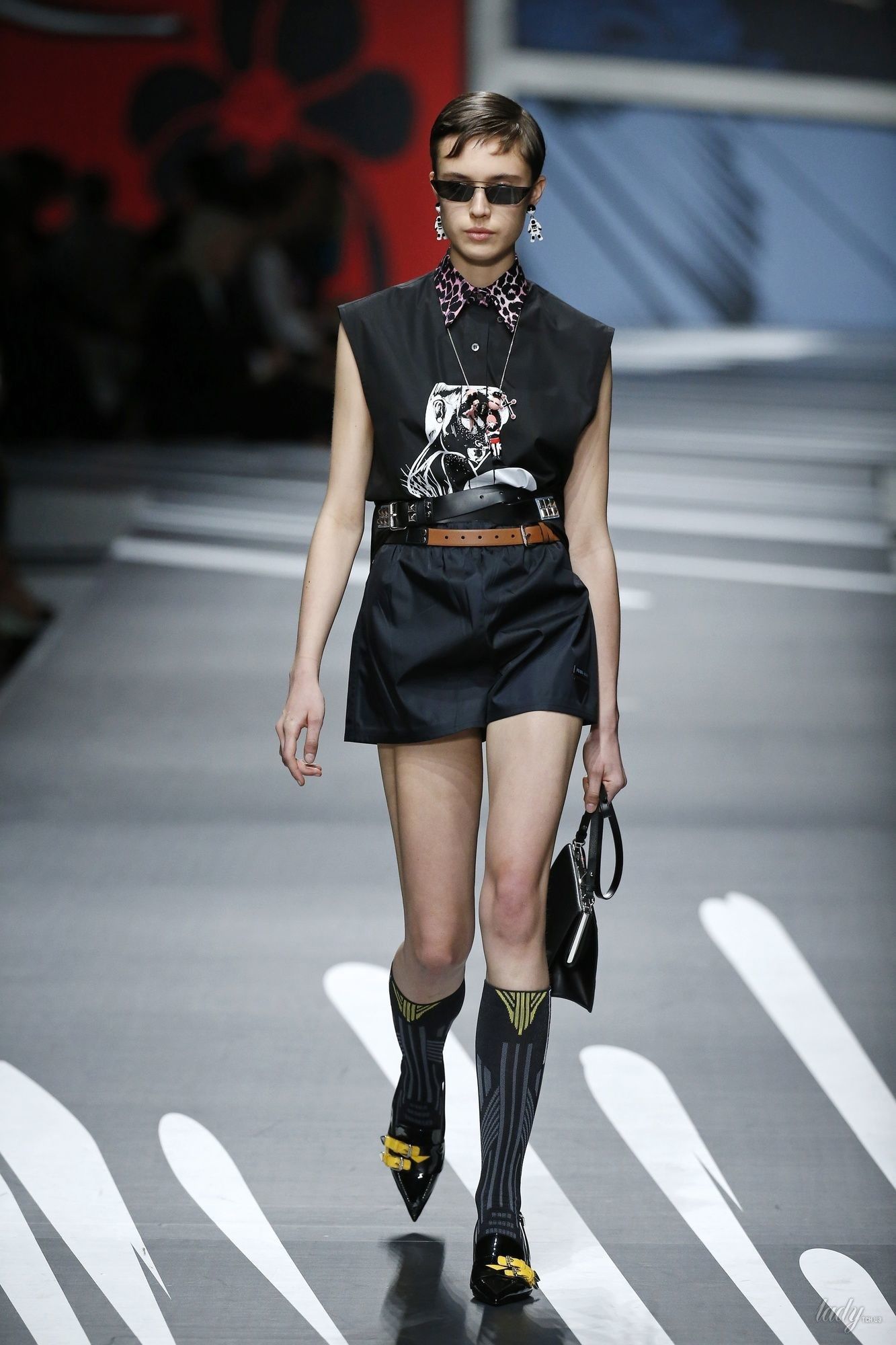 Коллекция Prada прет-а-порте сезона весна-лето 2018_17