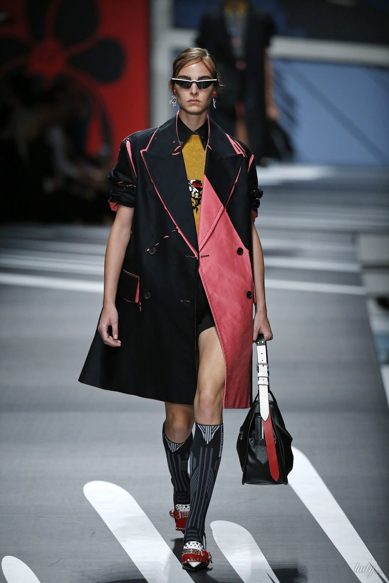Коллекция Prada прет-а-порте сезона весна-лето 2018_13