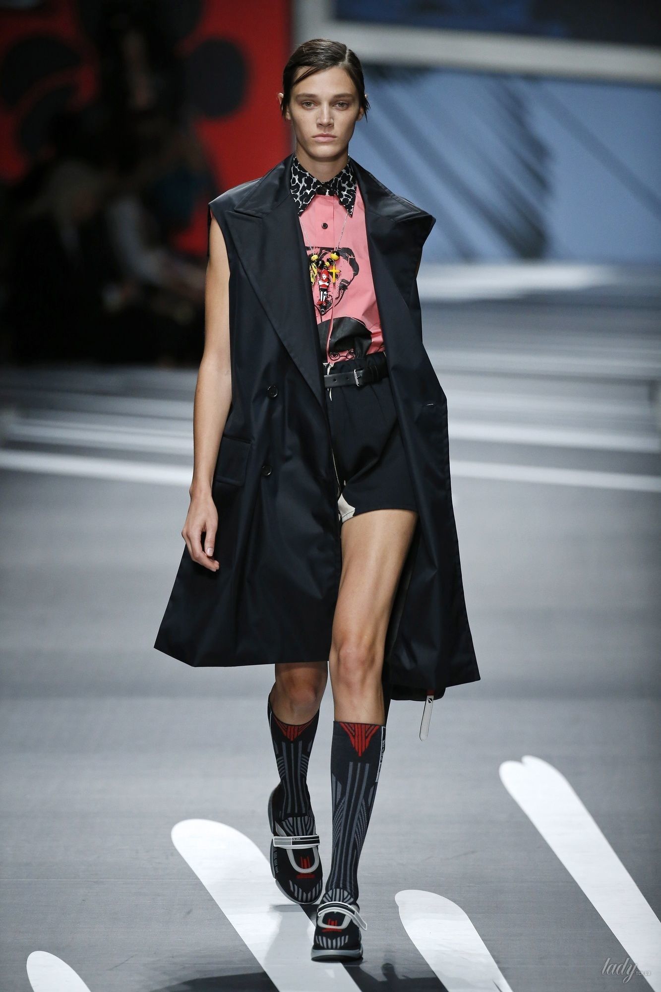 Коллекция Prada прет-а-порте сезона весна-лето 2018_15