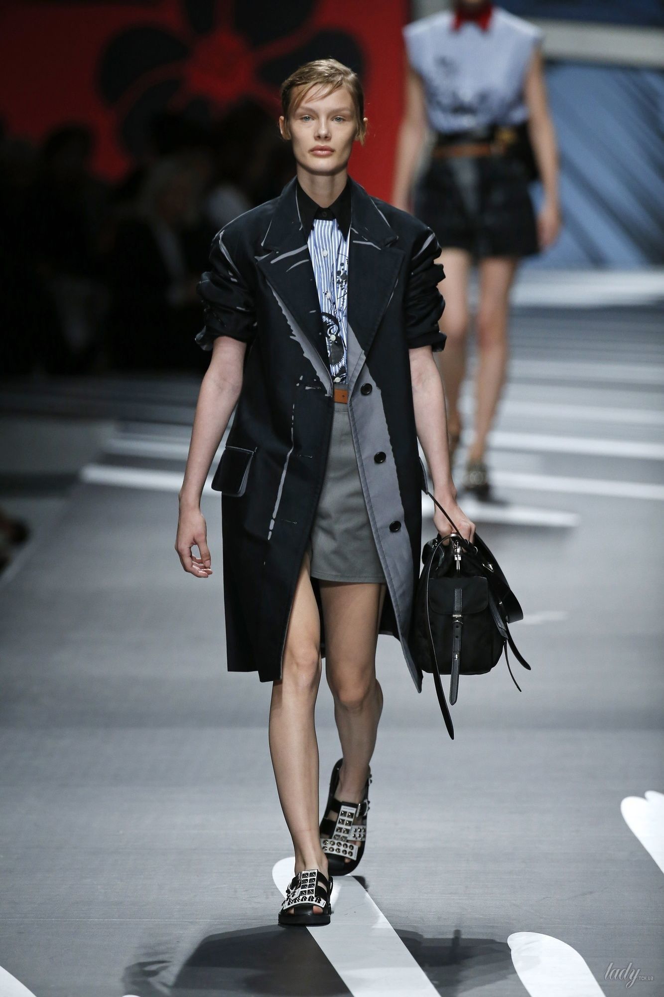 Коллекция Prada прет-а-порте сезона весна-лето 2018_1