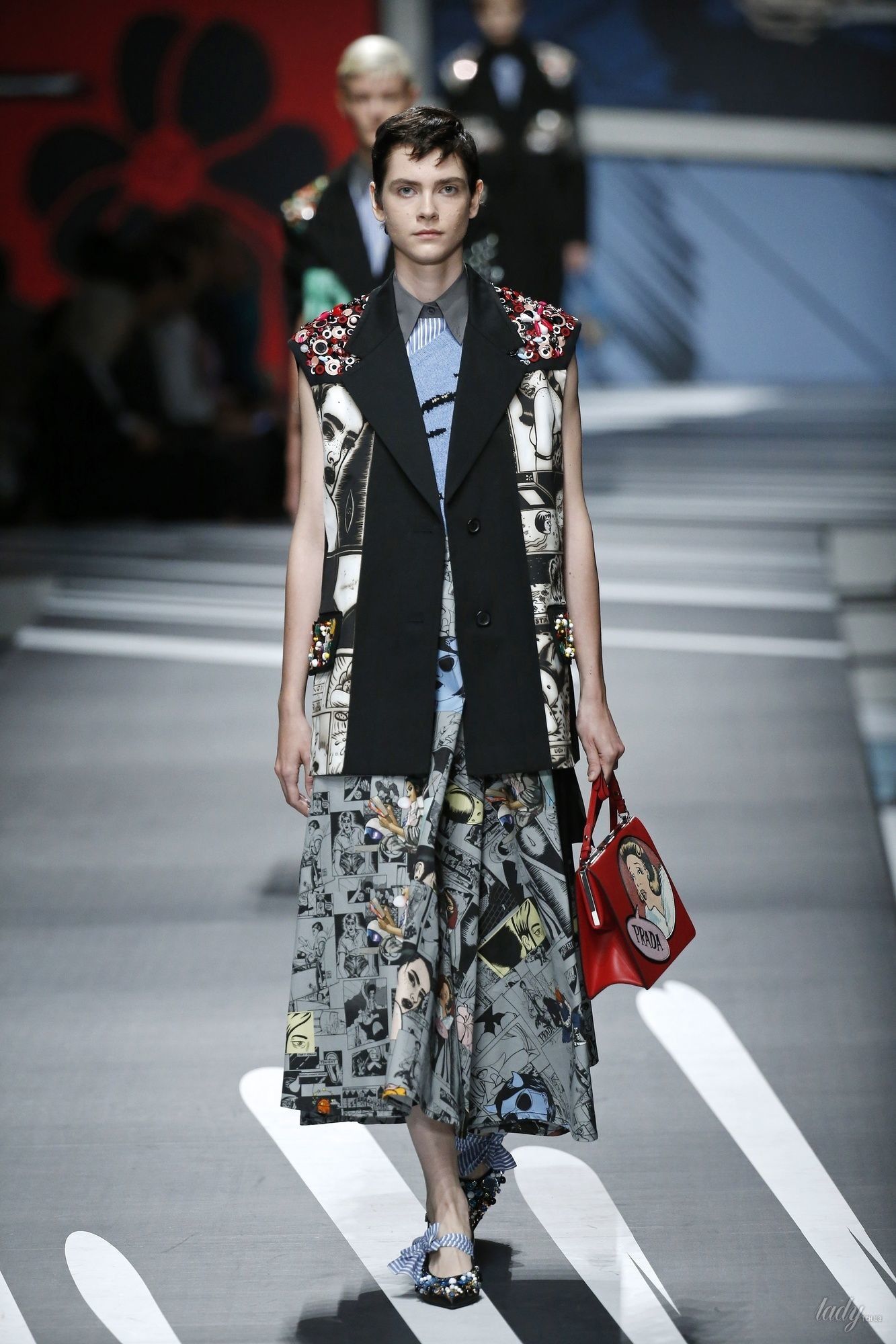 Коллекция Prada прет-а-порте сезона весна-лето 2018_49