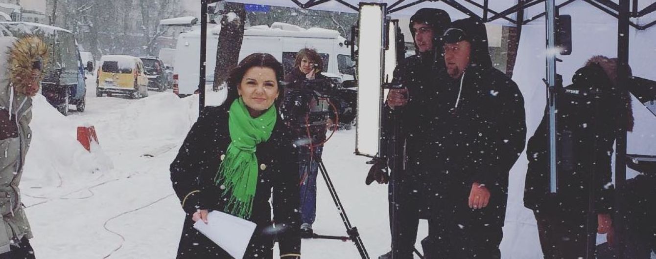 Маричка Падалко провела "весенний" выпуск ТСН на заснеженной столичной улице
