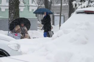 Незначні морози та сніг на Заході: прогноз погоди на 13 грудня