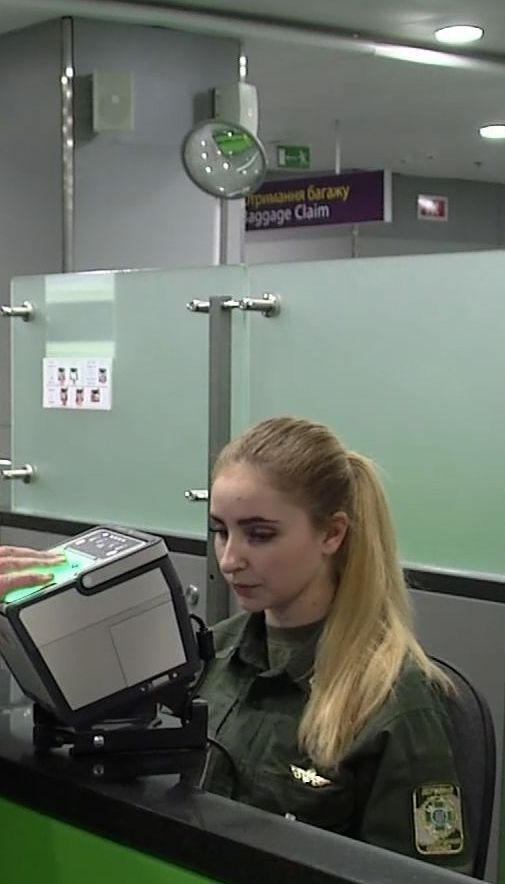 Україна посилить контроль за в’їздом в країну громадян Росії