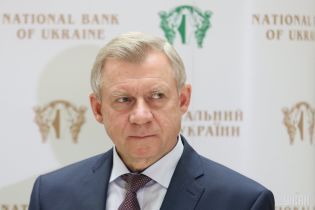 Коррупционные схемы, митинги и снижение учетной ставки: Смолий рассказал, как на него оказывали давление