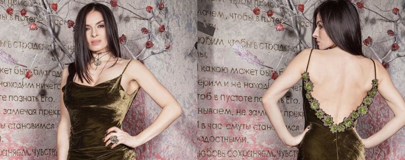В платье с обнаженной спиной: Надя Мейхер предстала перед поклонниками в красивом наряде