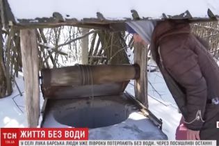Вынуждены топить снег и рубить проруби: в селе на Виннитчине пересохли все колодцы