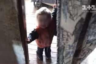 Голодні та побиті діти, погрози соцпрацівникам: ТСН.Тиждень розповість про будні служби у справах дітей