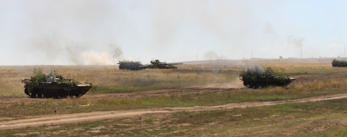 Під Горлівкою евакуйовують населення через підрив складу снарядів. Відео