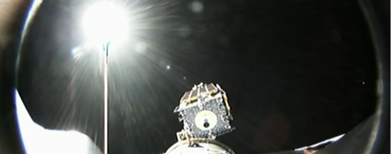 SpaceX успішно запустила в космос п'ятдесяту ракету Falcon 9 разом із 6-тонним супутником зв'язку