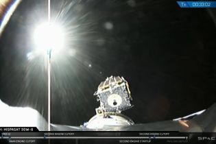 SpaceX успешно запустила в космос пятидесятую ракету Falcon 9 вместе с 6-тонным спутником связи