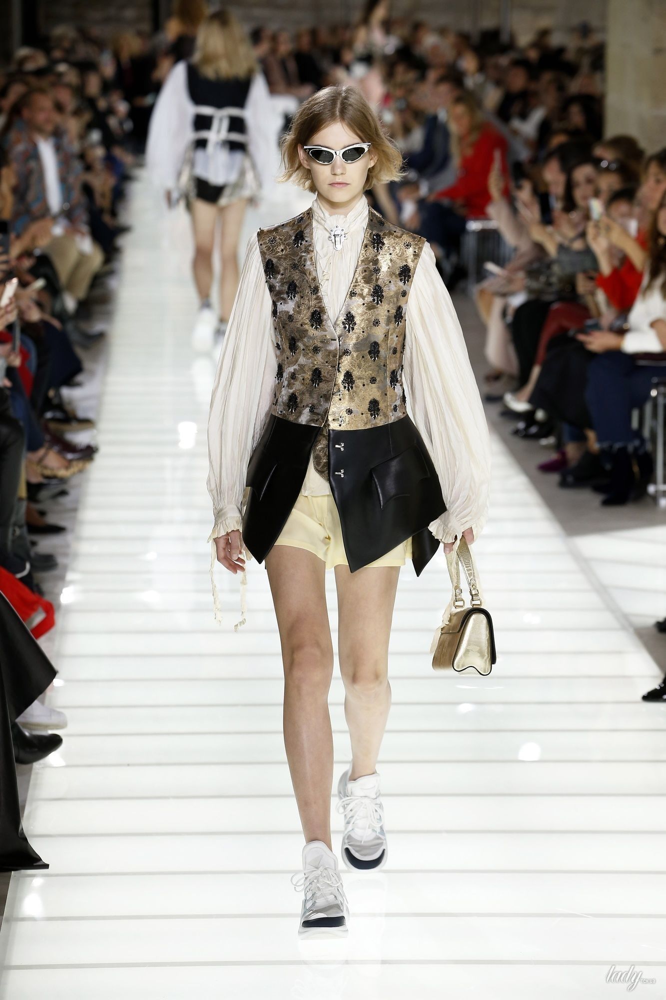 Коллекция Louis Vuitton прет-а-порте сезона весна-лето 2018_29