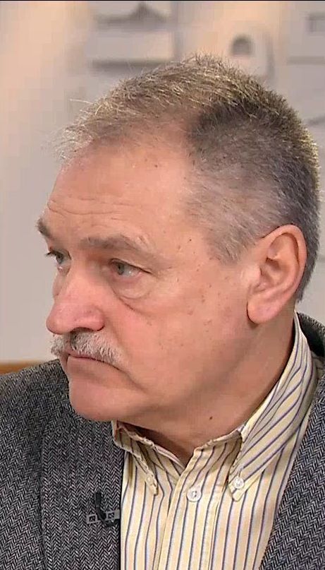 Как распознать суицидальные настроения у человека - психиатр Олег Чабан