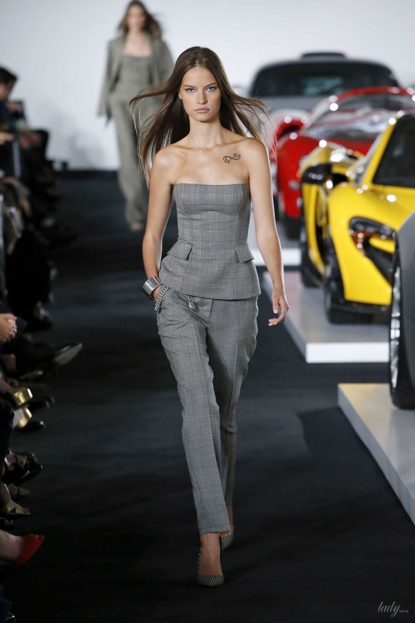 Коллекция Ralph Lauren прет-а-порте сезона весна-лето 2018_1