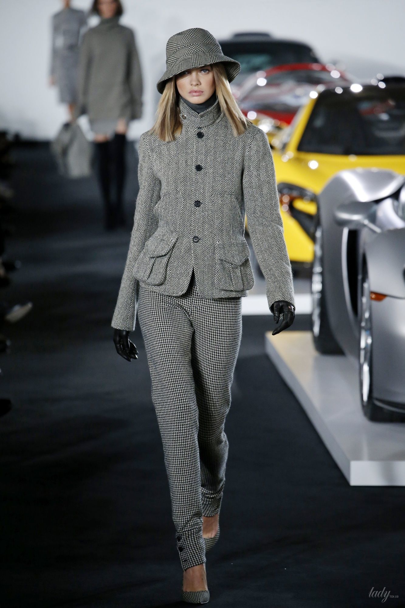 Коллекция Ralph Lauren прет-а-порте сезона весна-лето 2018_10