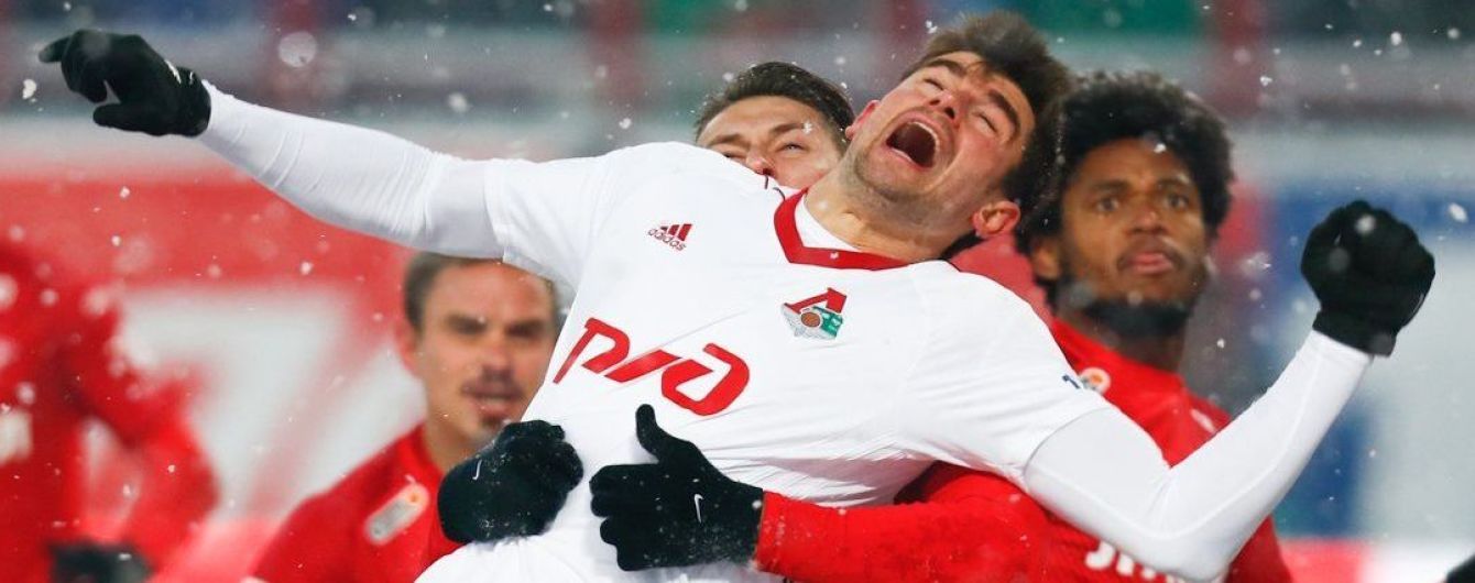 Матч між лідерами чемпіонату Росії зіграли м'ячем, який протягом гри не помітили навіть коментатори
