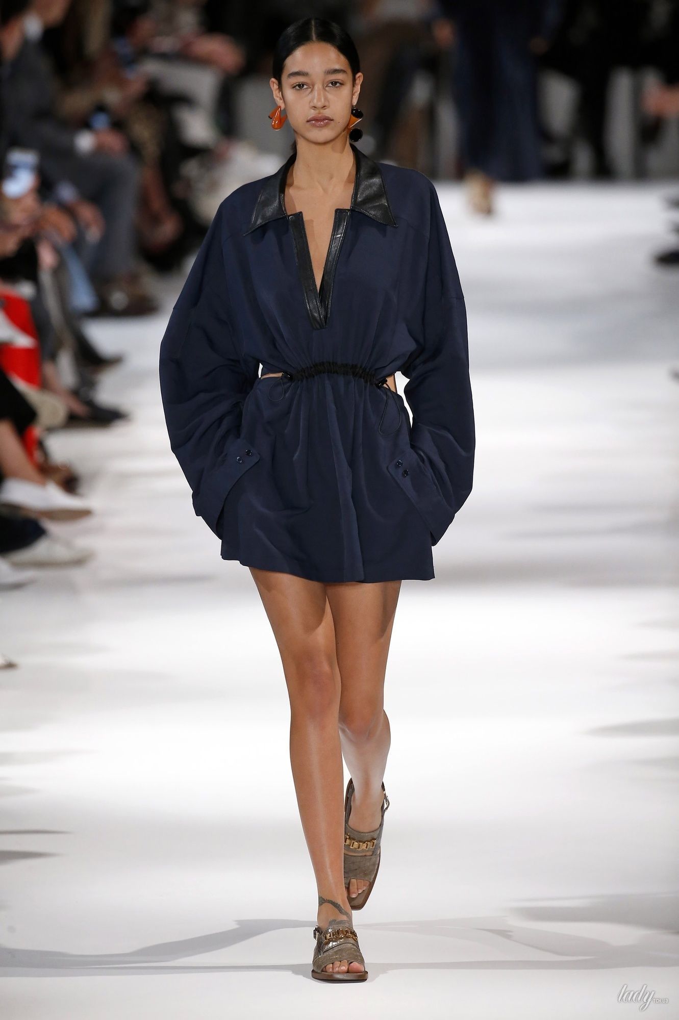 Коллекция Stella McCartney прет-а-порте сезона весна-лето 2018_12