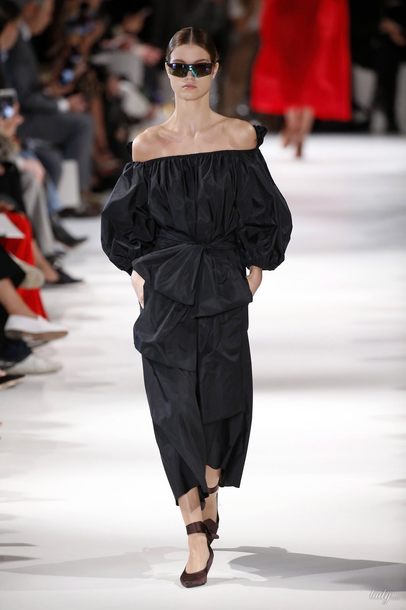 Коллекция Stella McCartney прет-а-порте сезона весна-лето 2018_38