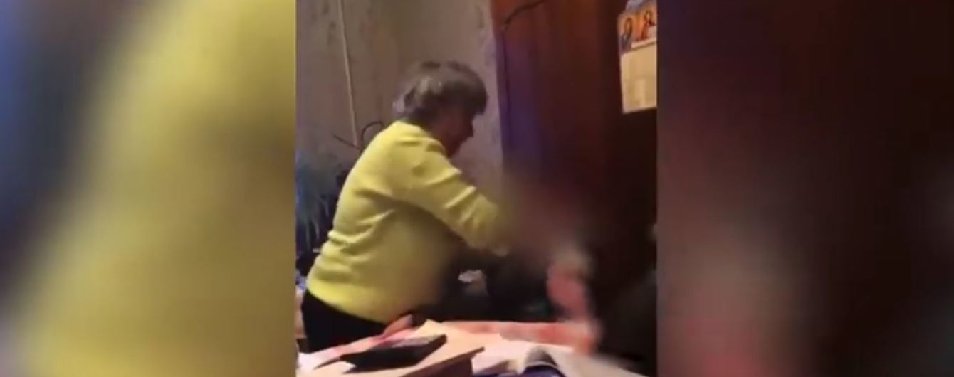 На Одесчине учительница душила и била головой об стол своих учеников