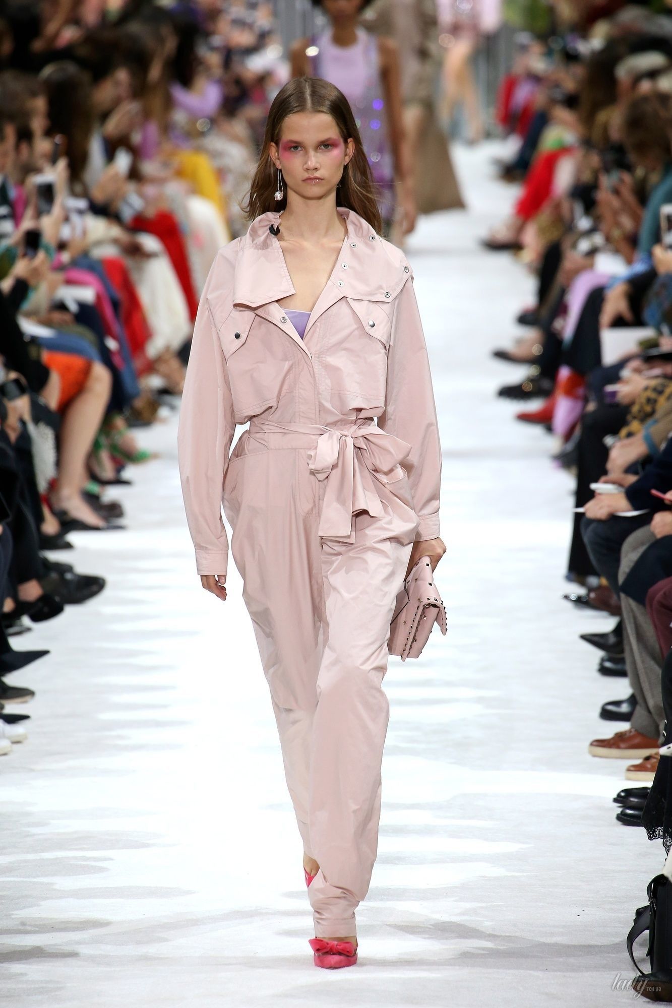 Коллекция Valentino прет-а-порте сезона весна-лето 2018_8