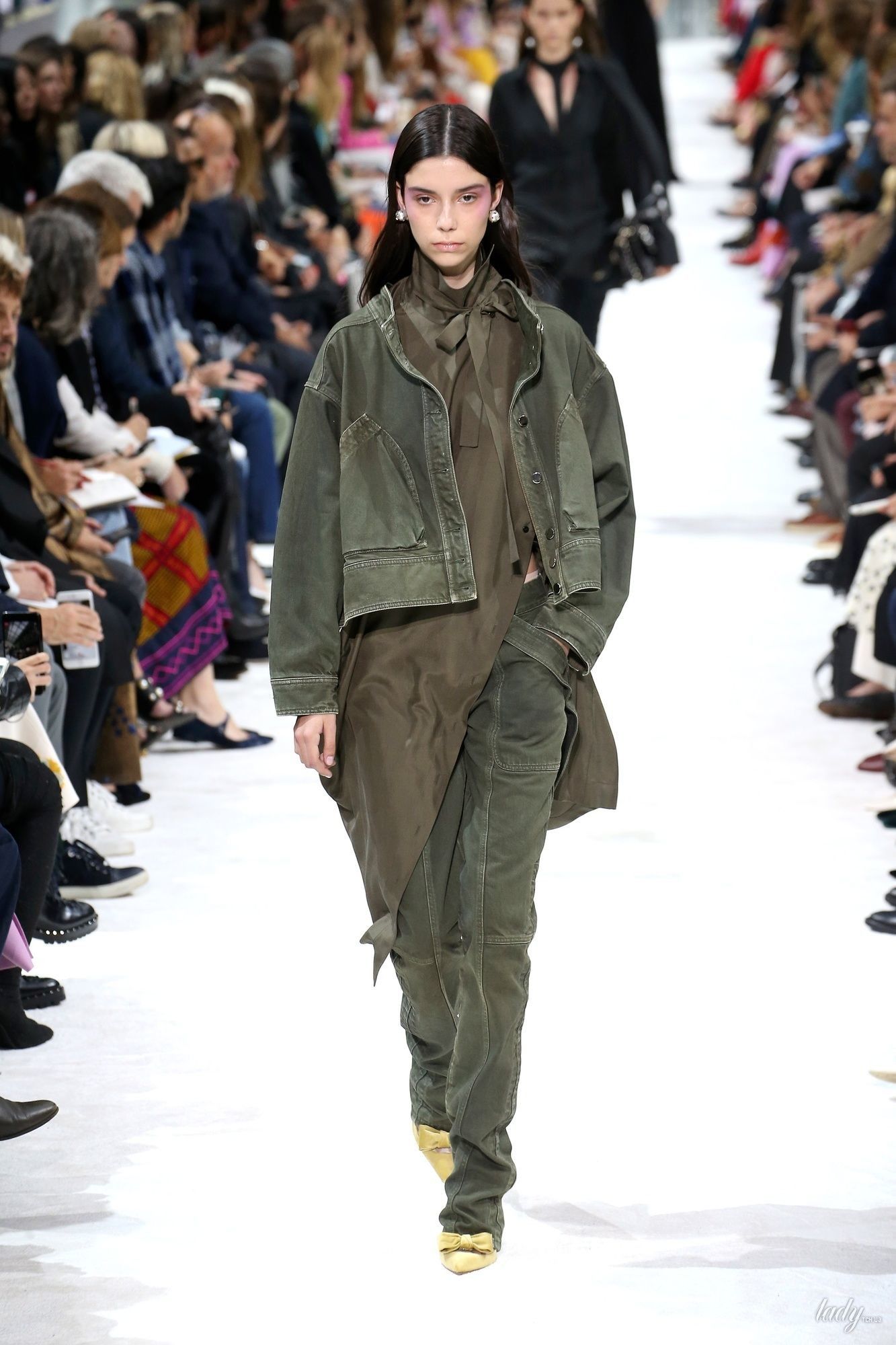 Коллекция Valentino прет-а-порте сезона весна-лето 2018_16