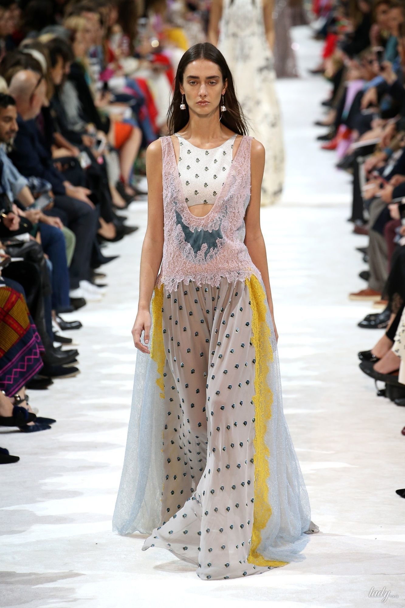 Коллекция Valentino прет-а-порте сезона весна-лето 2018_64