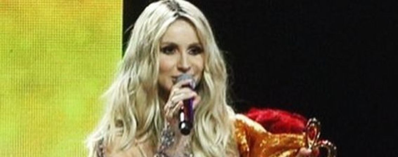Loboda подтвердила беременность и показала живот в обтягивающем платье