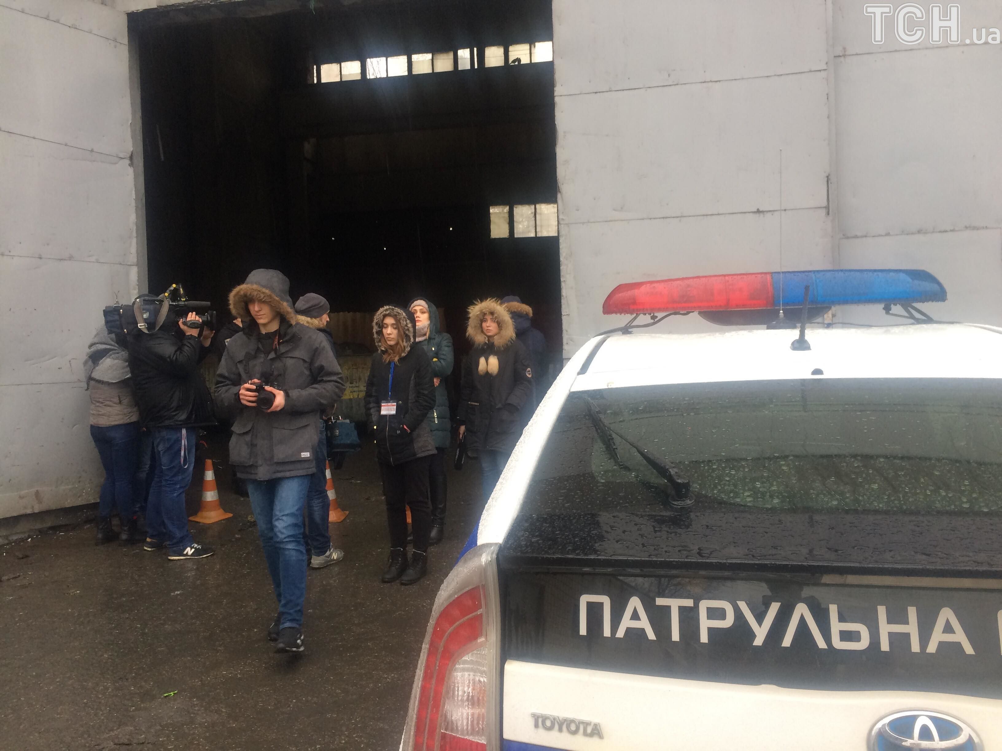 Немовля викинули на смітник