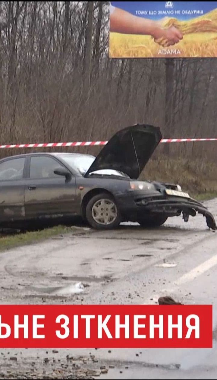Четверо людей загинуло в аварії під Чернівцями