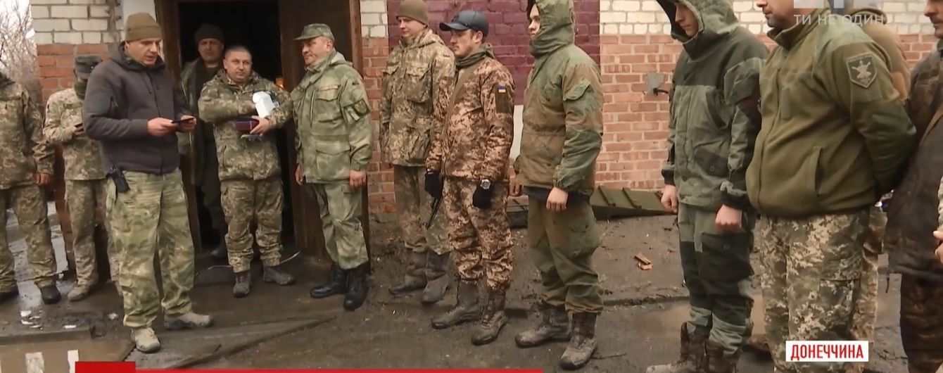 Замороженное мясо 68-го года: добровольцы вспомнили условия, в которых армия начинала защиту страны в АТО