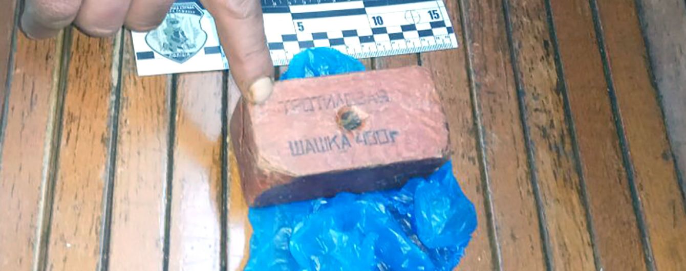 На КПВВ "Майорськ" виявили вибухівку