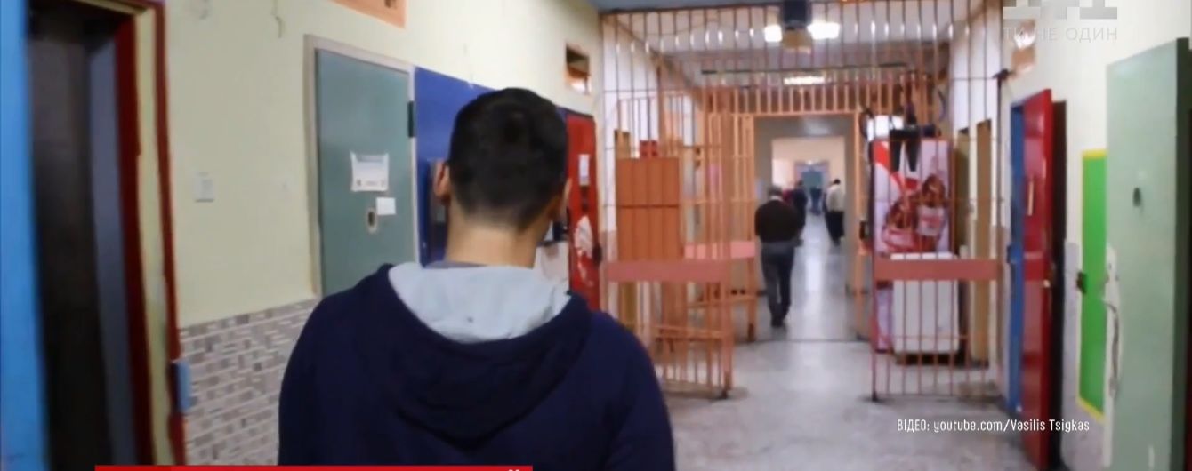 Дипломати знайшли лазівки, як скоротити до мінімуму засудженим у Греції морякам строки ув’язнення