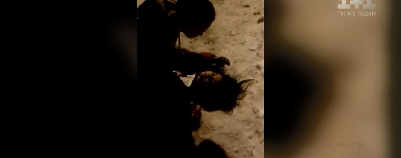 Видео жестокой драки школьниц из Коростеня наделало много шума в соцсетях