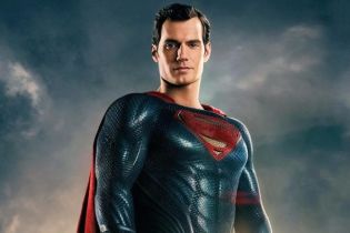 "Супермен" Генрі Кавілл розірвав контракт з Warner Bros. - ЗМІ