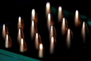 ОБСЕ зафиксировала почти тысячу ящиков для боеприпасов у боевиков на Донбассе