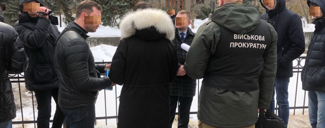 Сотрудника Секретариата Кабинета Министров будут судить за взяточничество