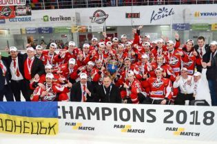 "Донбас" втретє поспіль став чемпіоном України з хокею
