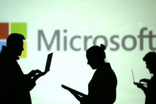В Кремле назвали заявления Microsoft о вмешательстве в выборы "политической игрой"