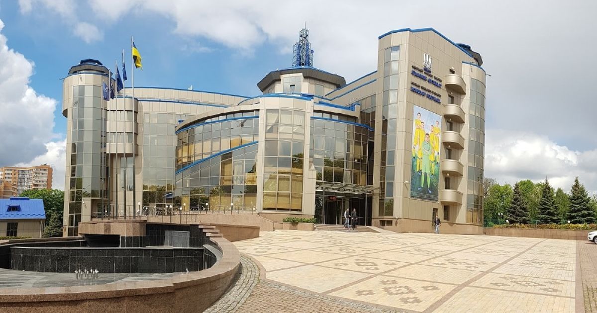 НАБУ проводит масштабные обыски в здании Украинской ассоциации футбола - СМИ