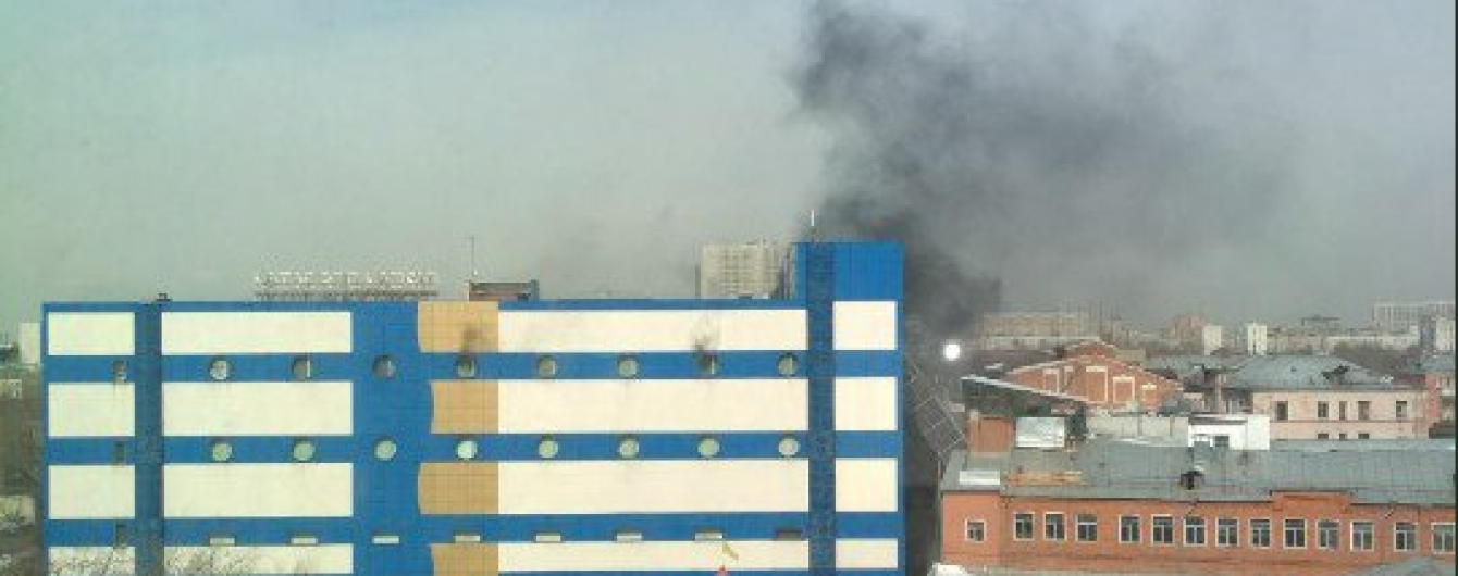 В Москве загорелся детский ТЦ. Есть пострадавшие