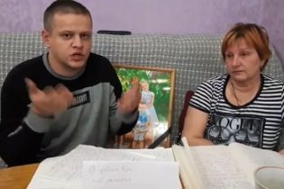 Чоловік, який втратив у кемеровській пожежі сім'ю, записав разом з тещею звернення до Путіна