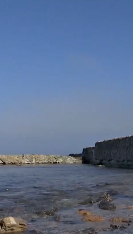 Одесские пляжи после шторма оказались под водой