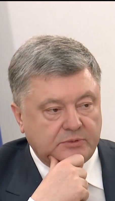 Петро Порошенко розповів, коли закінчиться АТО