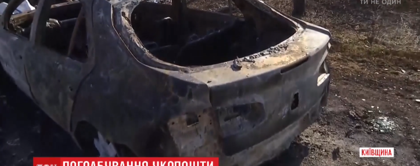 Грабители авто "Укрпочты" не смогли завести одну из своих машин, поэтому подожгли ее