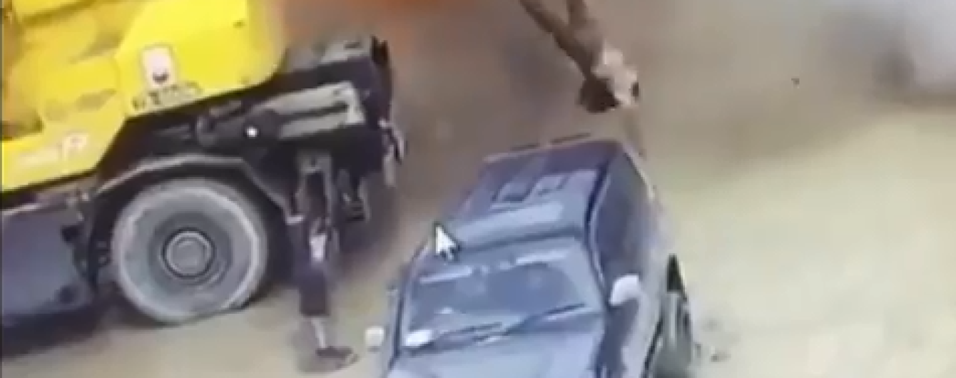 На Сахаліні під час вибуху цистерни з пальним загинув чоловік