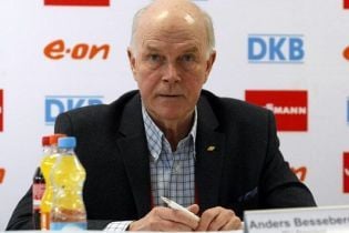 Допінг-скандал у світовому біатлоні. Голова IBU залишив свій пост
