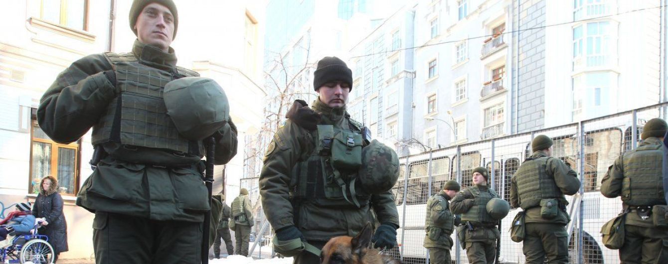 У Києві невідомі “замінували” великий торговий центр