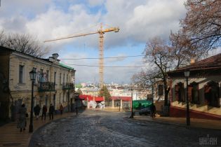 После конфликта и взрывов скандальное строительство на Андреевском спуске возобновилось