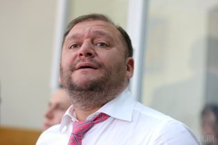 "Ідіть ви нах*р! ДБЛИ БЛДЬ!": Добкін вилаявся під твітом Медведєва через введені проти нього санкції